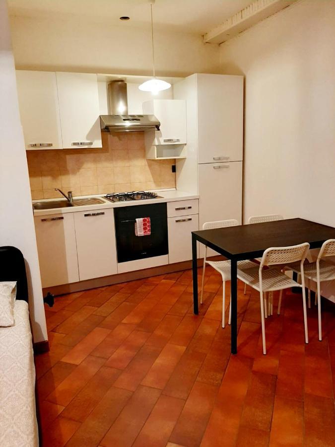 Il Vicolo By Turistica Apartment Domodossola Exterior photo