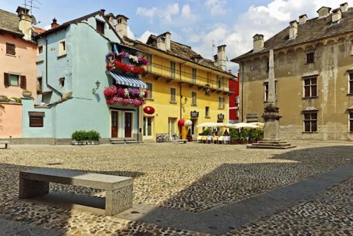 Il Vicolo By Turistica Apartment Domodossola Exterior photo